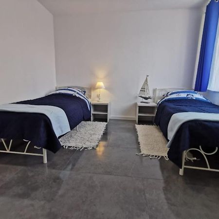 Pokoje Dwuosobowe Hotel Rowy  Kültér fotó