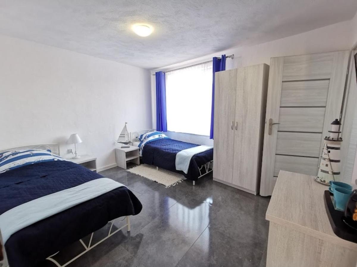 Pokoje Dwuosobowe Hotel Rowy  Kültér fotó