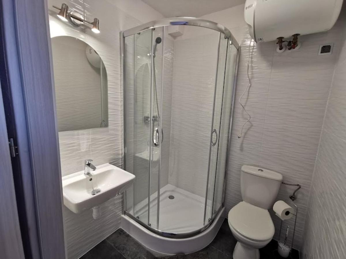 Pokoje Dwuosobowe Hotel Rowy  Kültér fotó